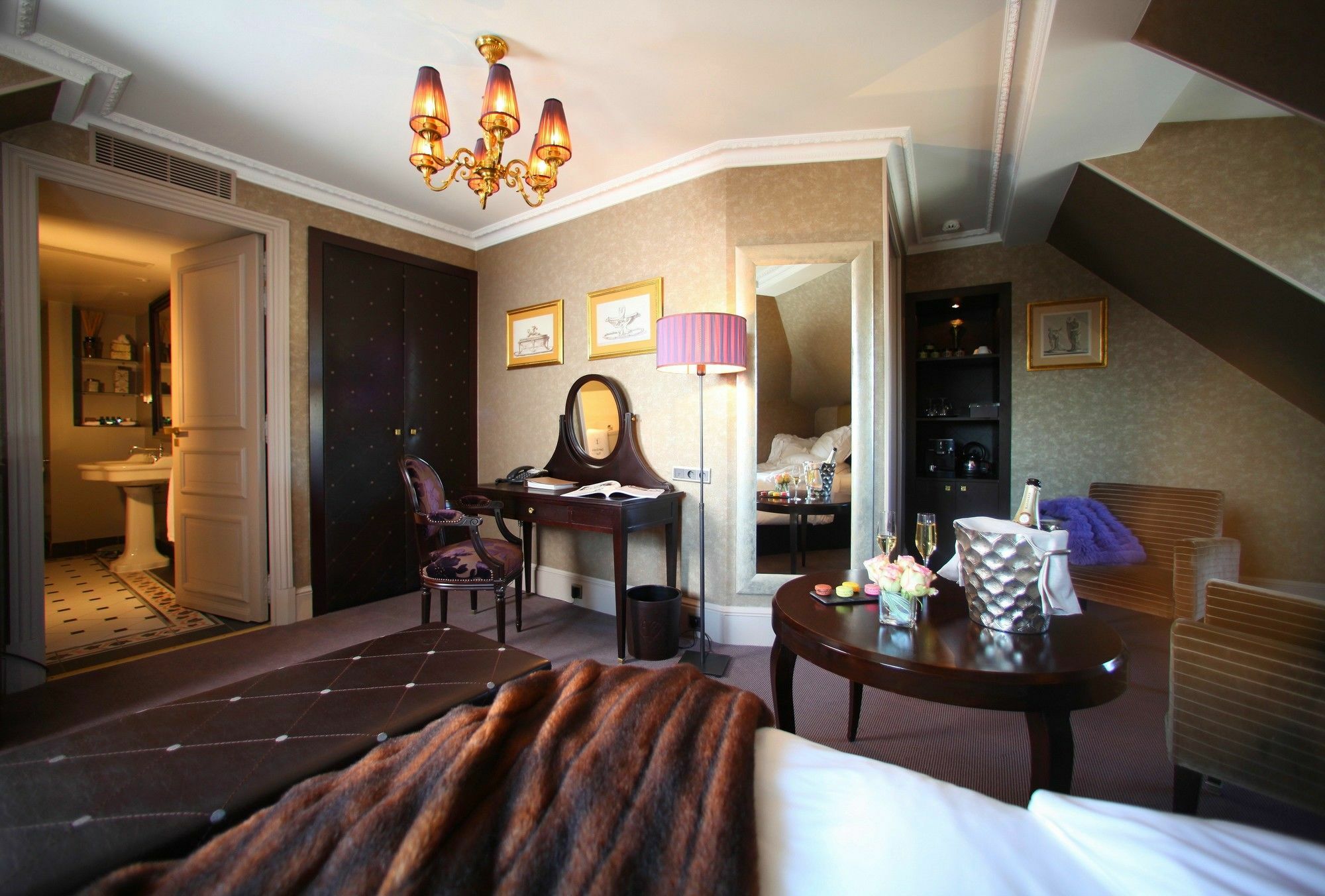 Elysia By Inwood Hotel 5*